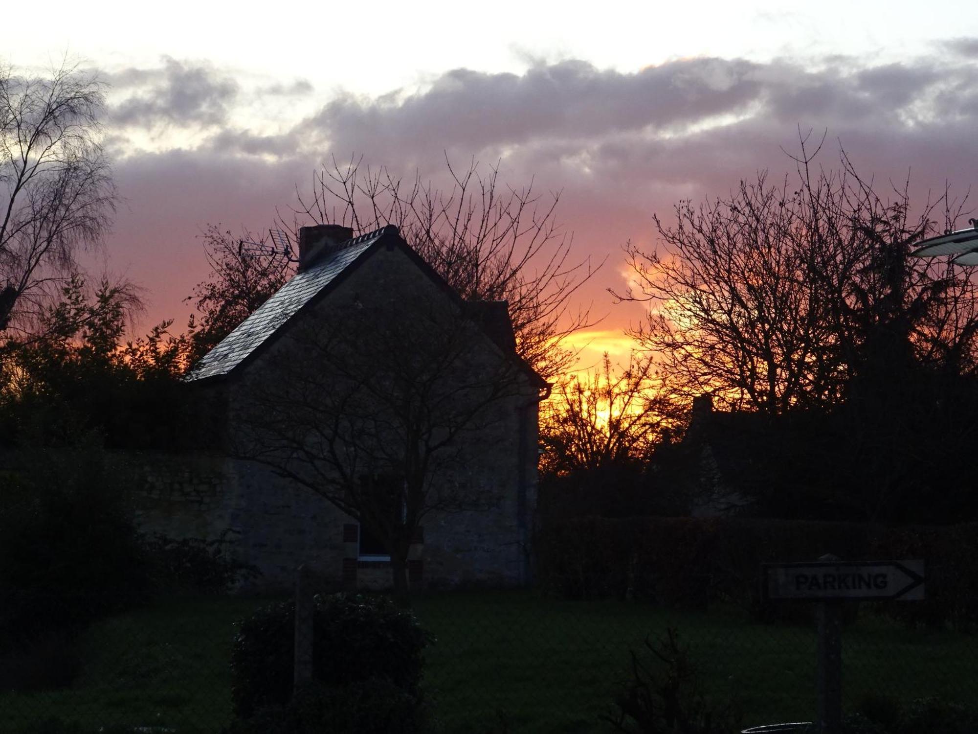 La Ferme Aux Chats Formigny Exterior foto